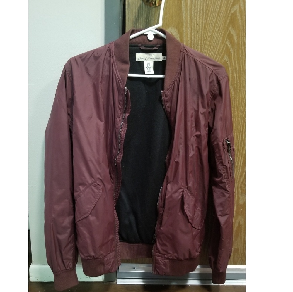H&M Mens nylon bomber jacket maroon